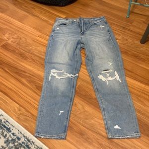 American Eagle mom jeans